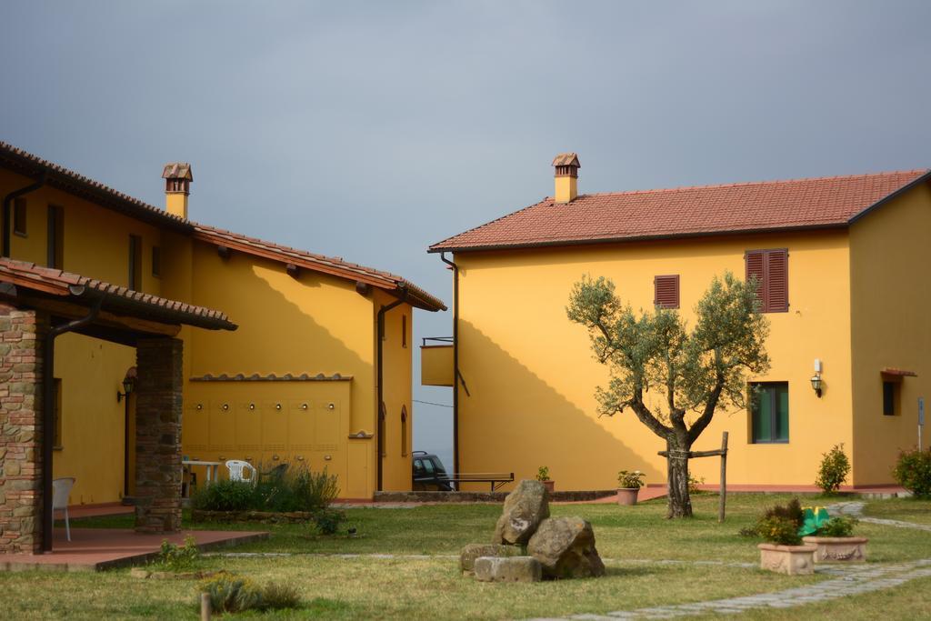 Agriturismo Podere Casalone Limite Экстерьер фото